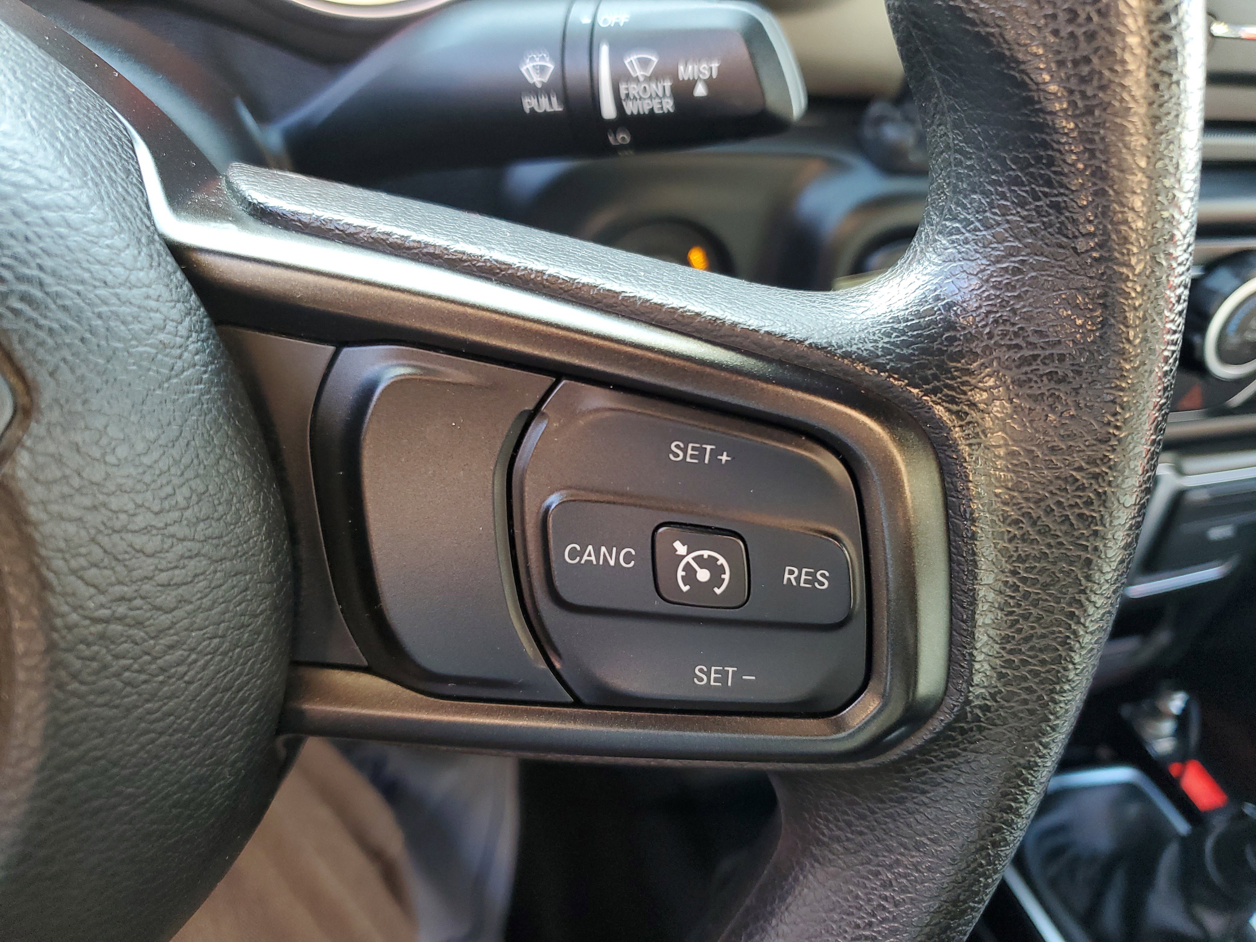 Used 2018 Jeep Wrangler Unlimited Sport image 14