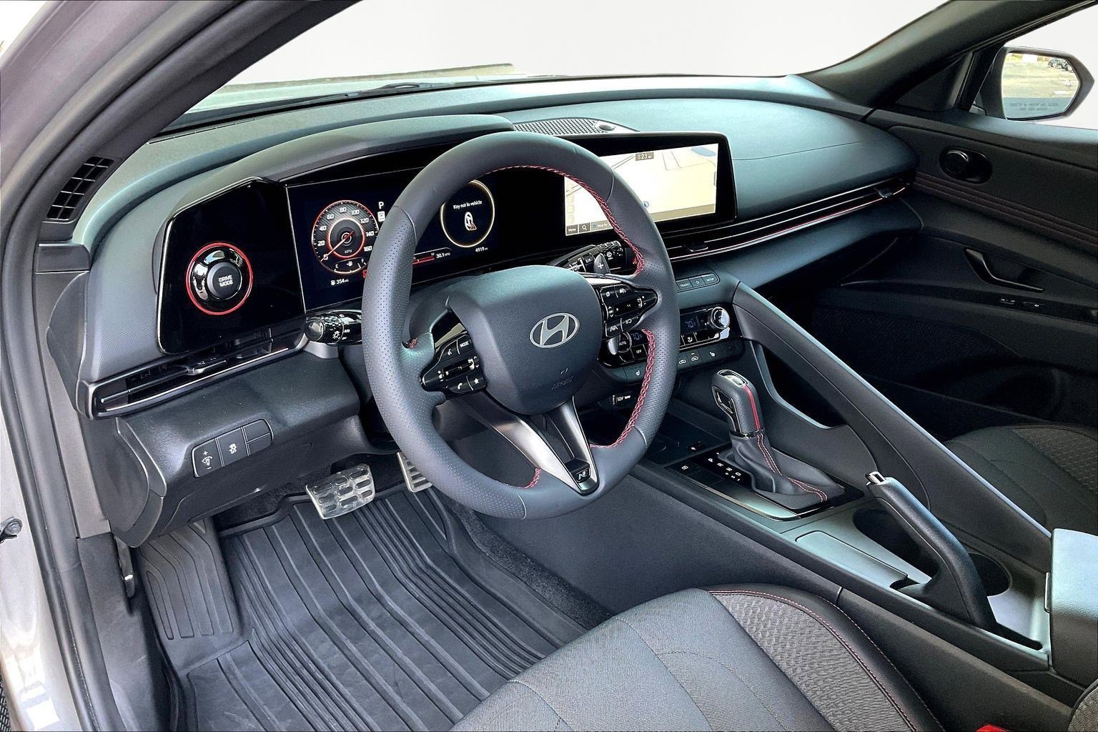 Used 2025 Hyundai Elantra N Line image 16