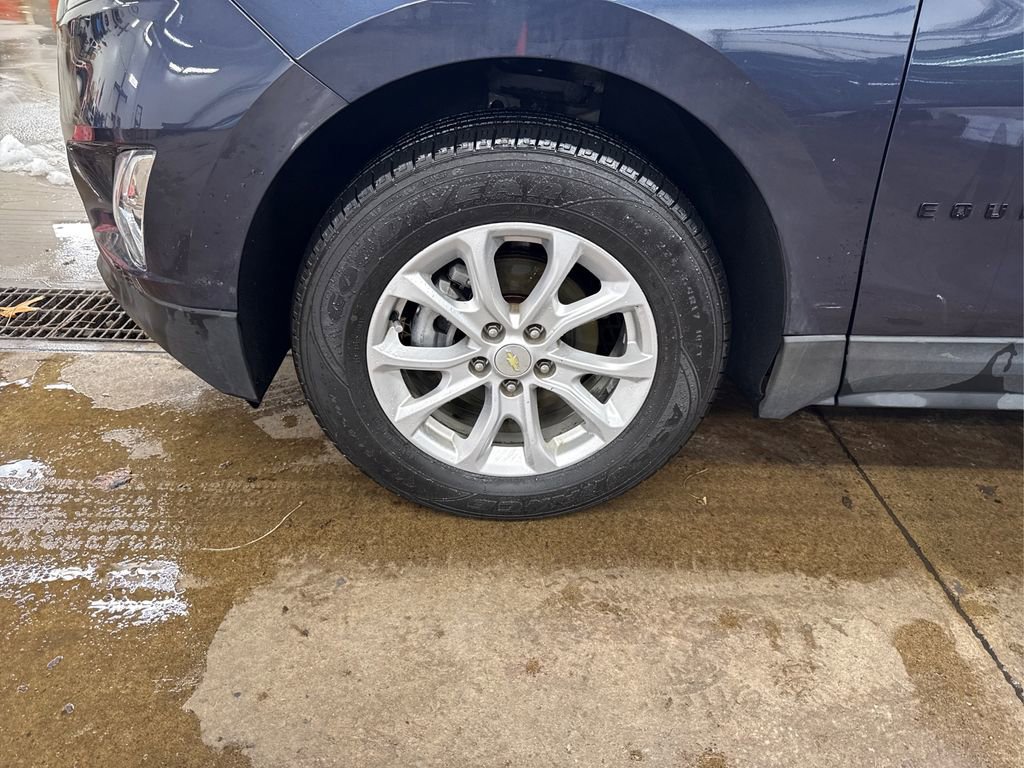 Used 2018 Chevrolet Equinox LS w/ LPO, Blackout Package image 11