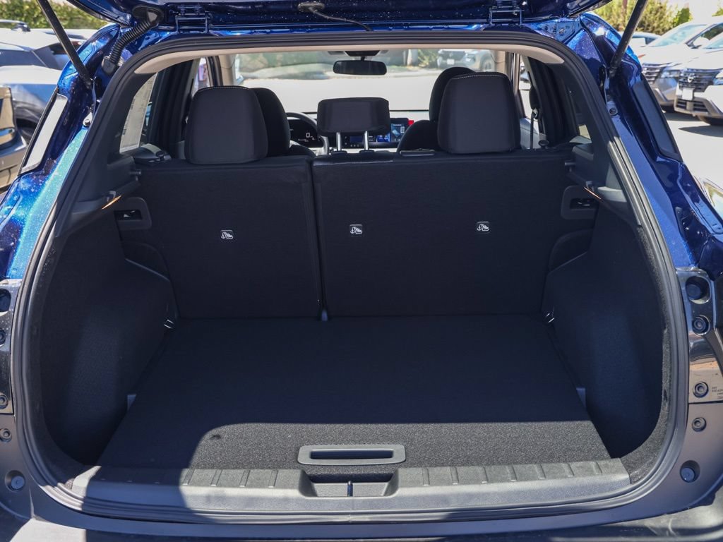 New 2026 Nissan Kicks SV FWD image 16