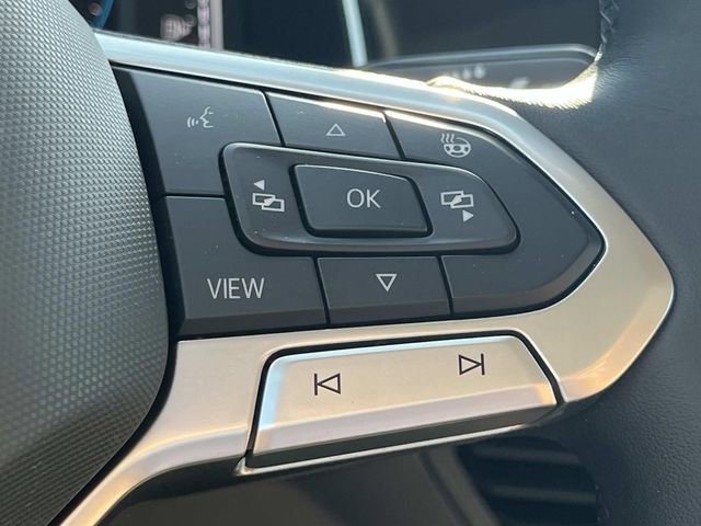 Used 2022 Volkswagen Jetta SEL FWD image 32