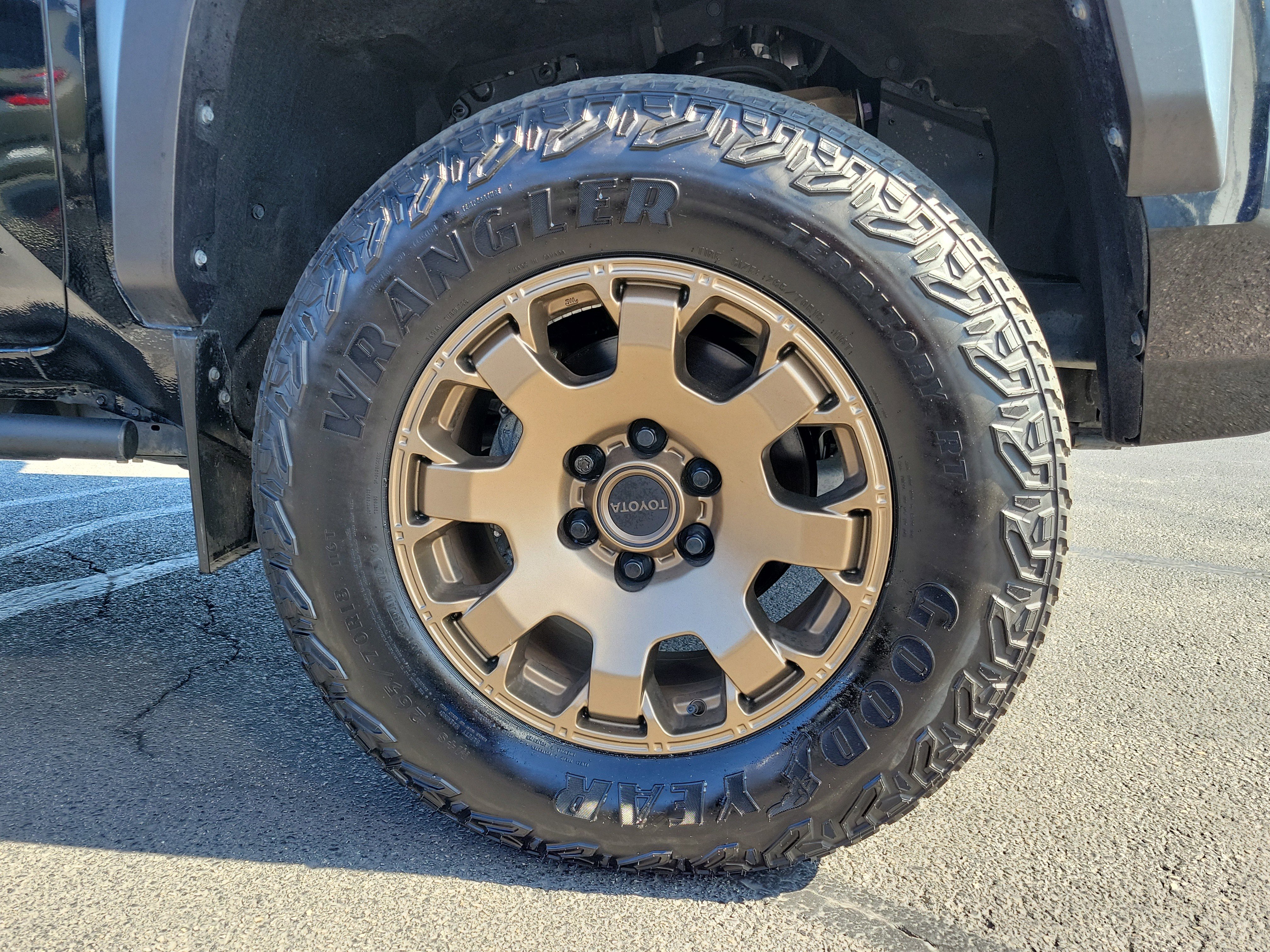 Certified 2024 Toyota Tacoma Trailhunter image 6