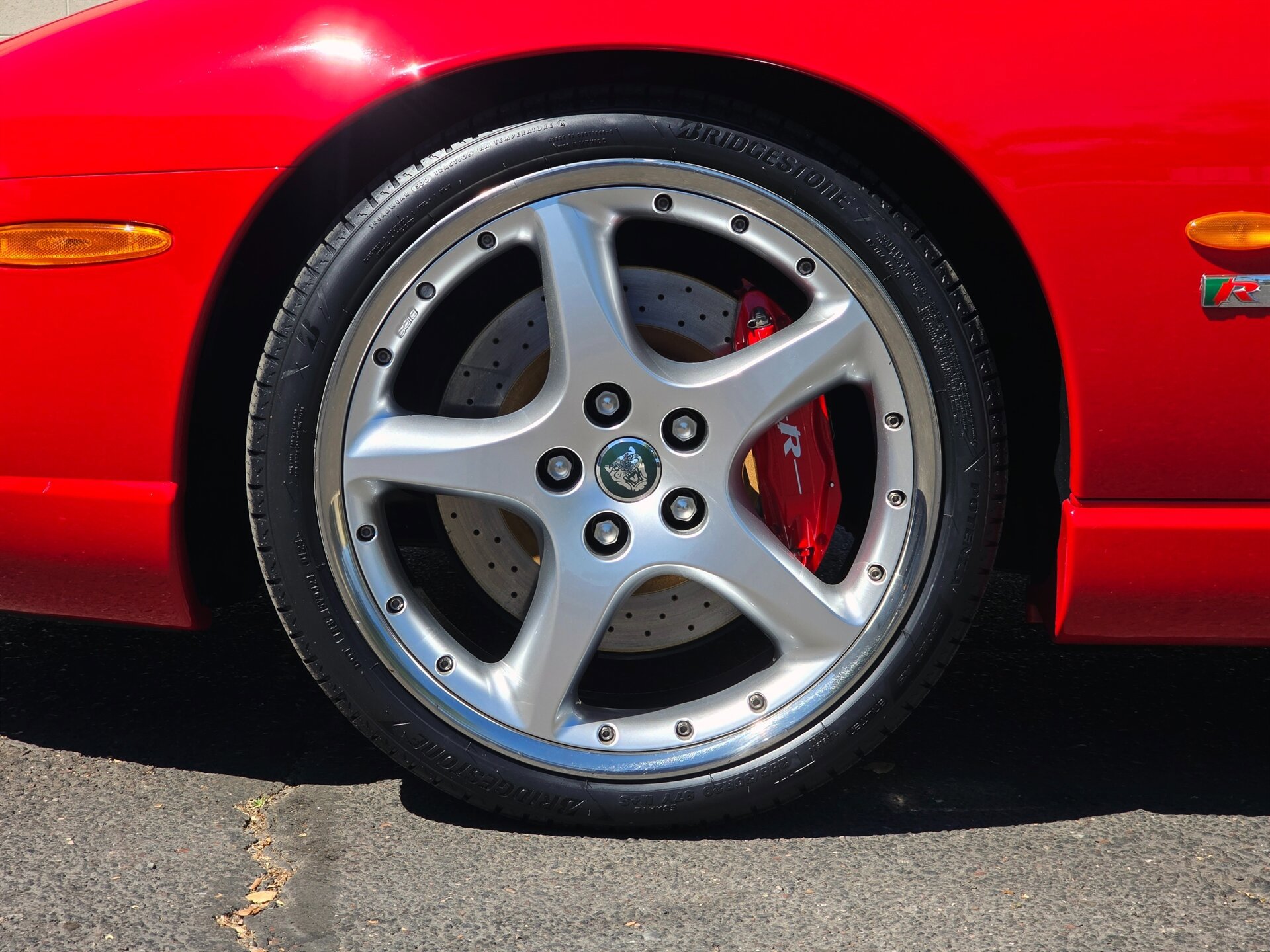 Used 2005 Jaguar XK8 Coupe RWD image 36
