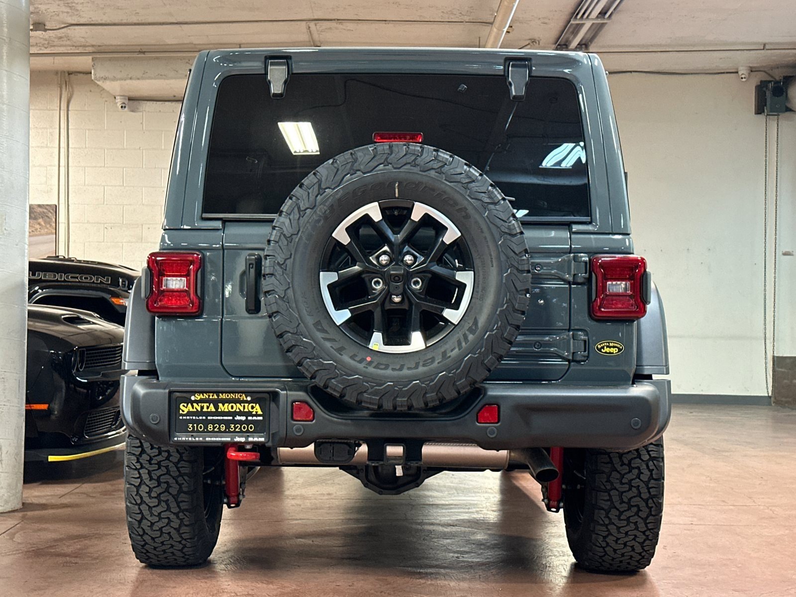 New 2025 Jeep Wrangler Unlimited Rubicon w/ Steel Bumper Group image 4