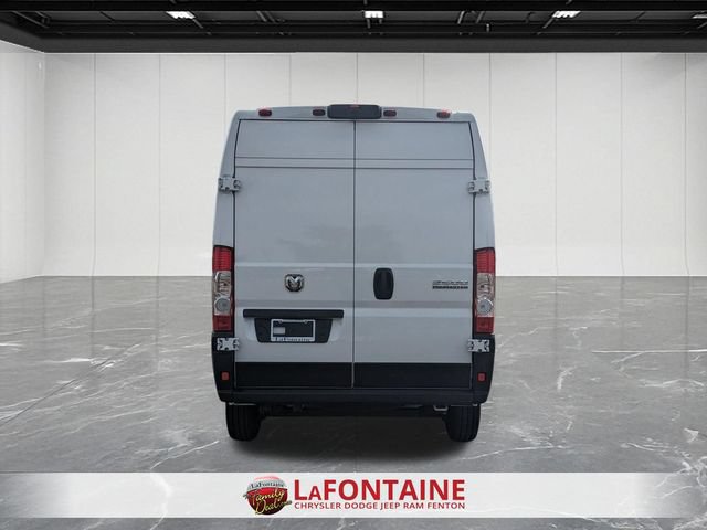 Used 2026 RAM ProMaster 2500 w/ Convenience Group FWD image 4