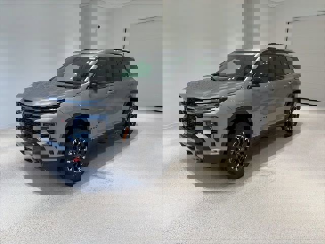 New 2026 Chevrolet Traverse Z71 w/ LPO, Floor Liner Package image 3