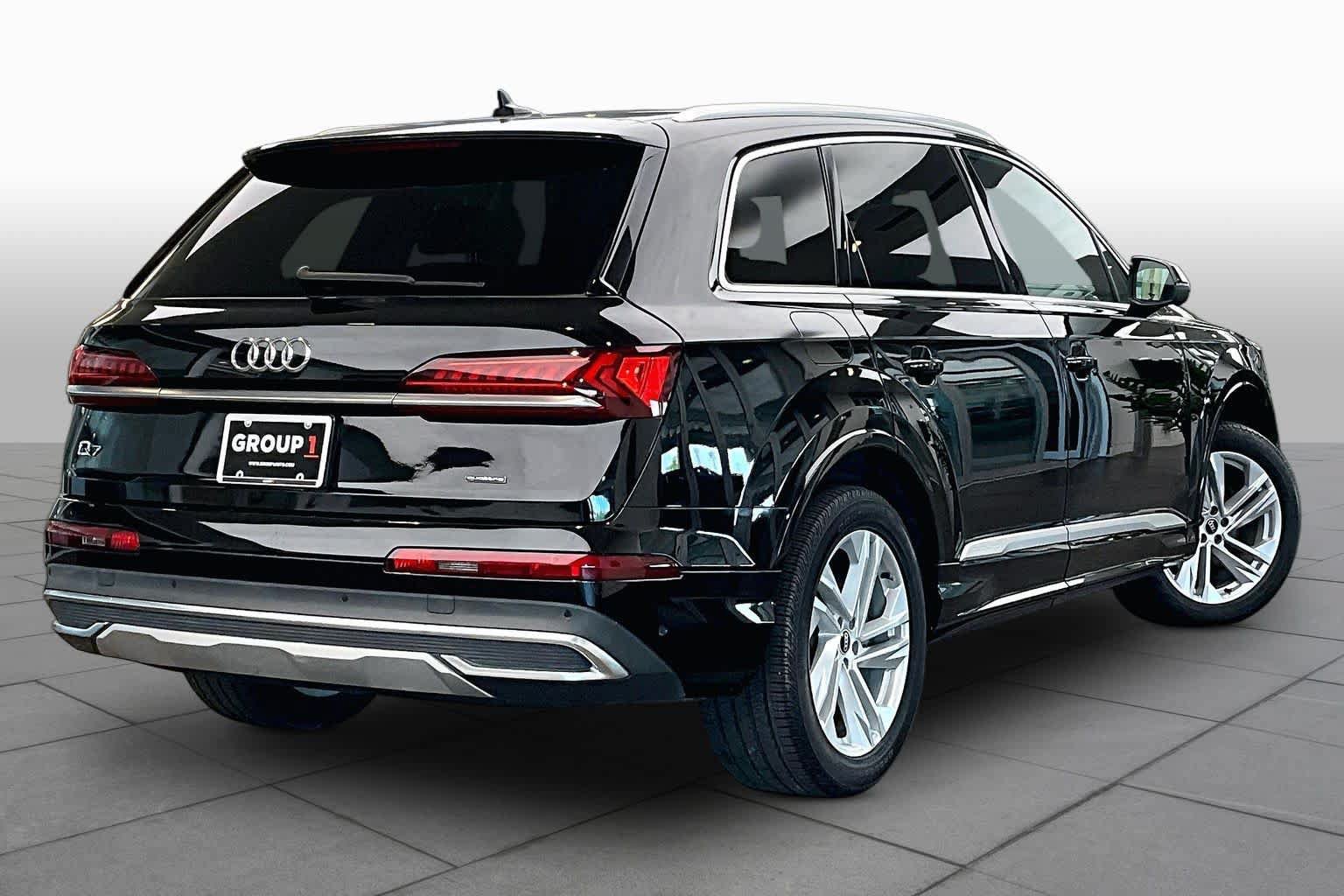Used 2021 Audi Q7 2.0T Premium w/ Convenience Package AWD/4WD image 12