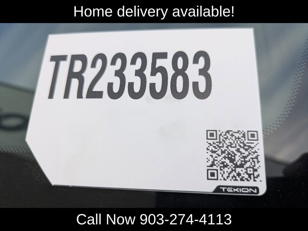 New 2026 GMC Yukon AT4 Ultimate w/ LPO, Floor Liner Package image 40