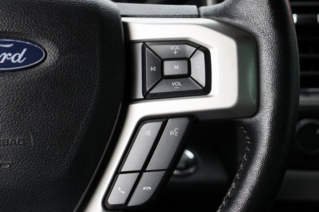 Used 2019 Ford F250 Lariat w/ Lariat Ultimate Package AWD/4WD image 26