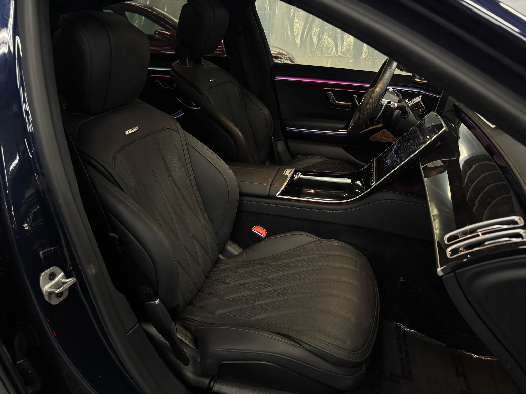 Used 2024 Mercedes-Benz S 63 AMG S image 34