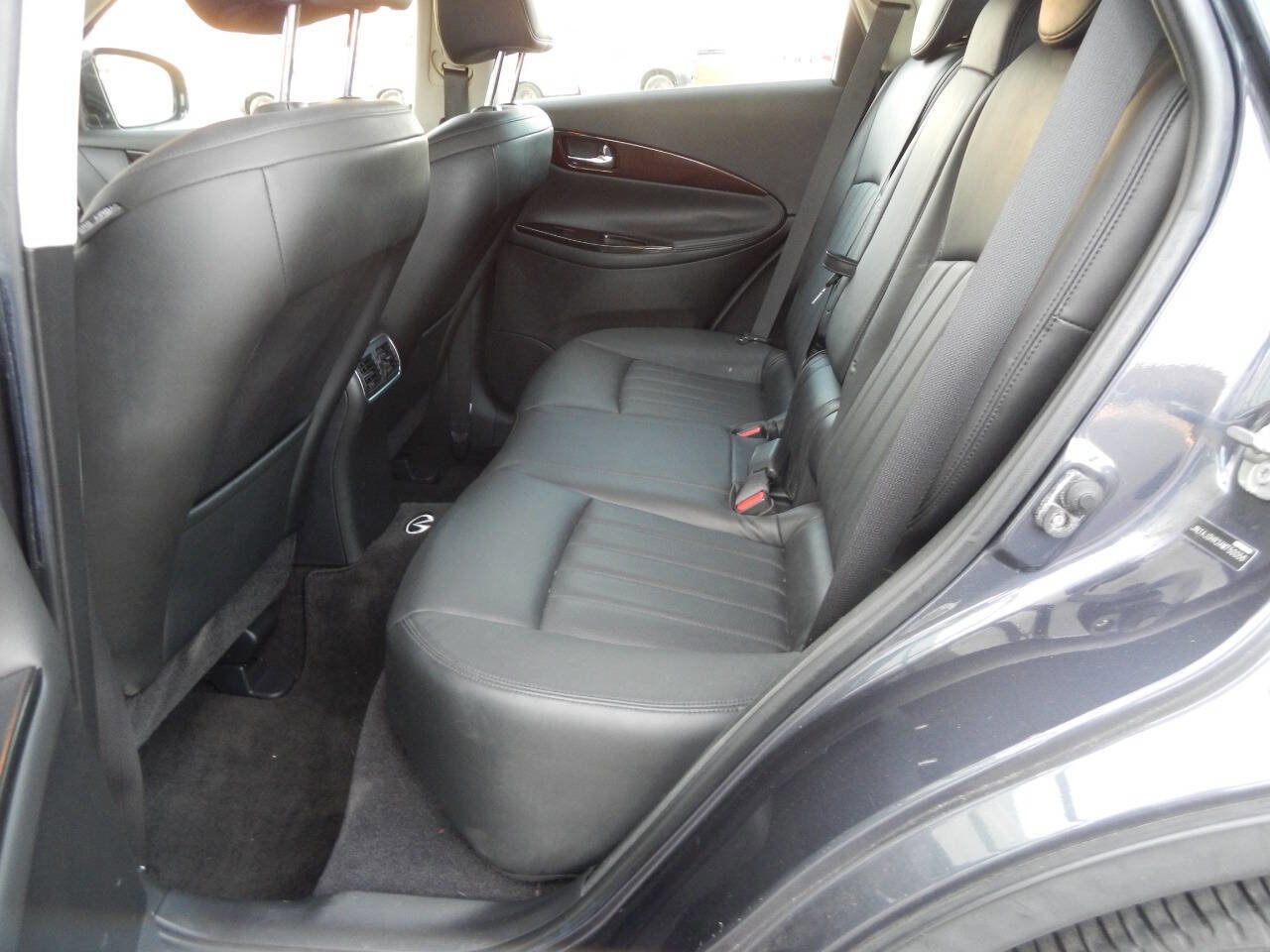 Used 2010 INFINITI EX35 Journey image 30
