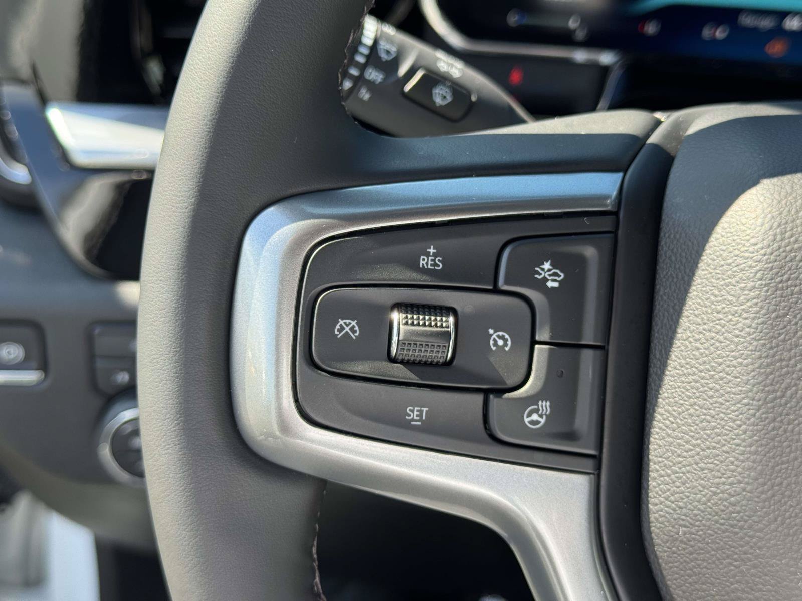 Used 2026 Chevrolet Silverado 1500 LT AWD/4WD image 14