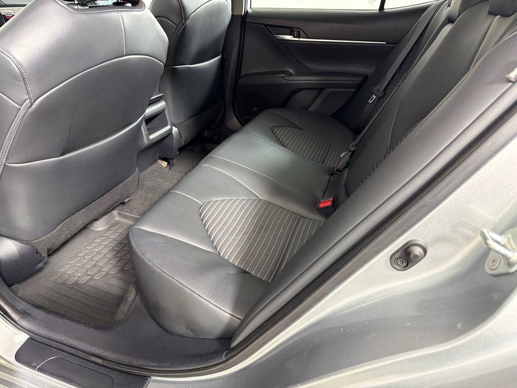 Used 2023 Toyota Camry SE image 20