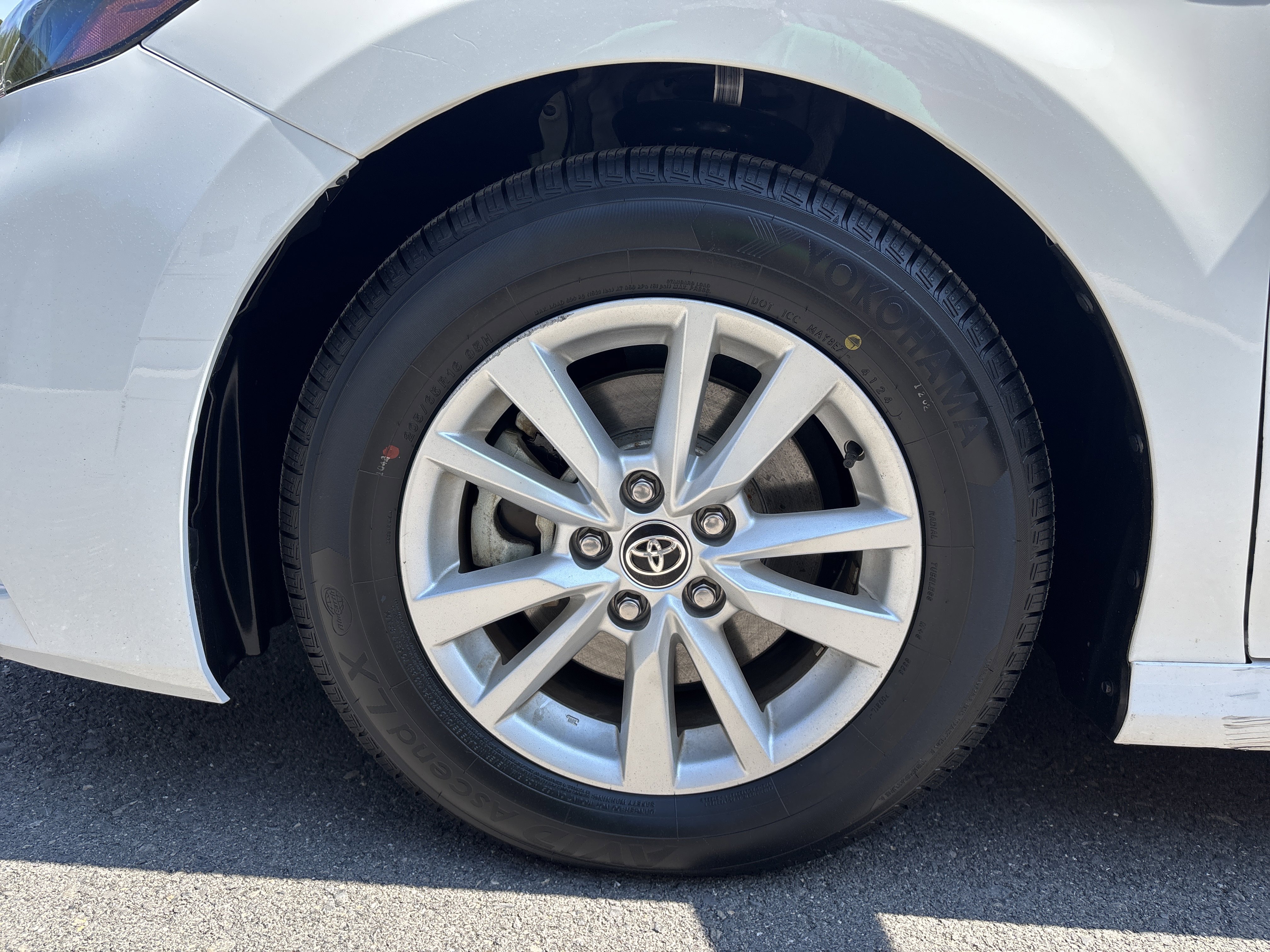 Certified 2025 Toyota Camry LE FWD image 11