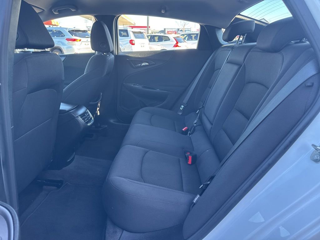 Used 2023 Chevrolet Malibu LT image 25