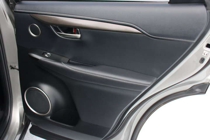 Used 2019 Lexus NX 300h AWD image 17