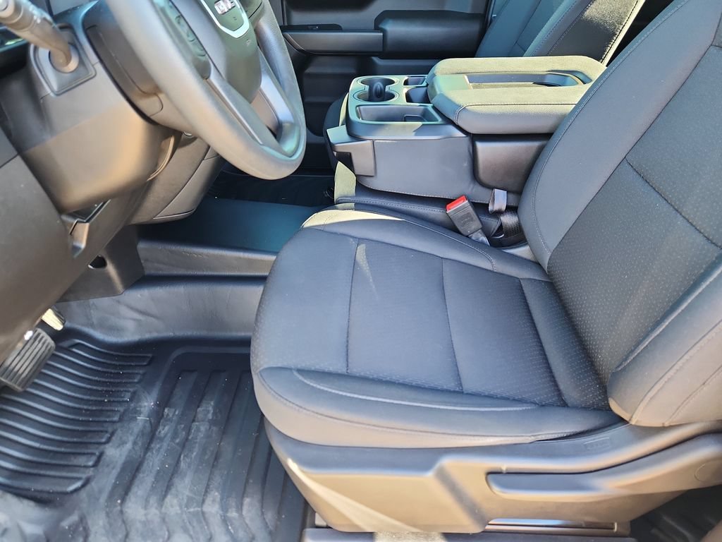 Used 2026 GMC Sierra 1500 Pro w/ Pro Value Package AWD/4WD image 8