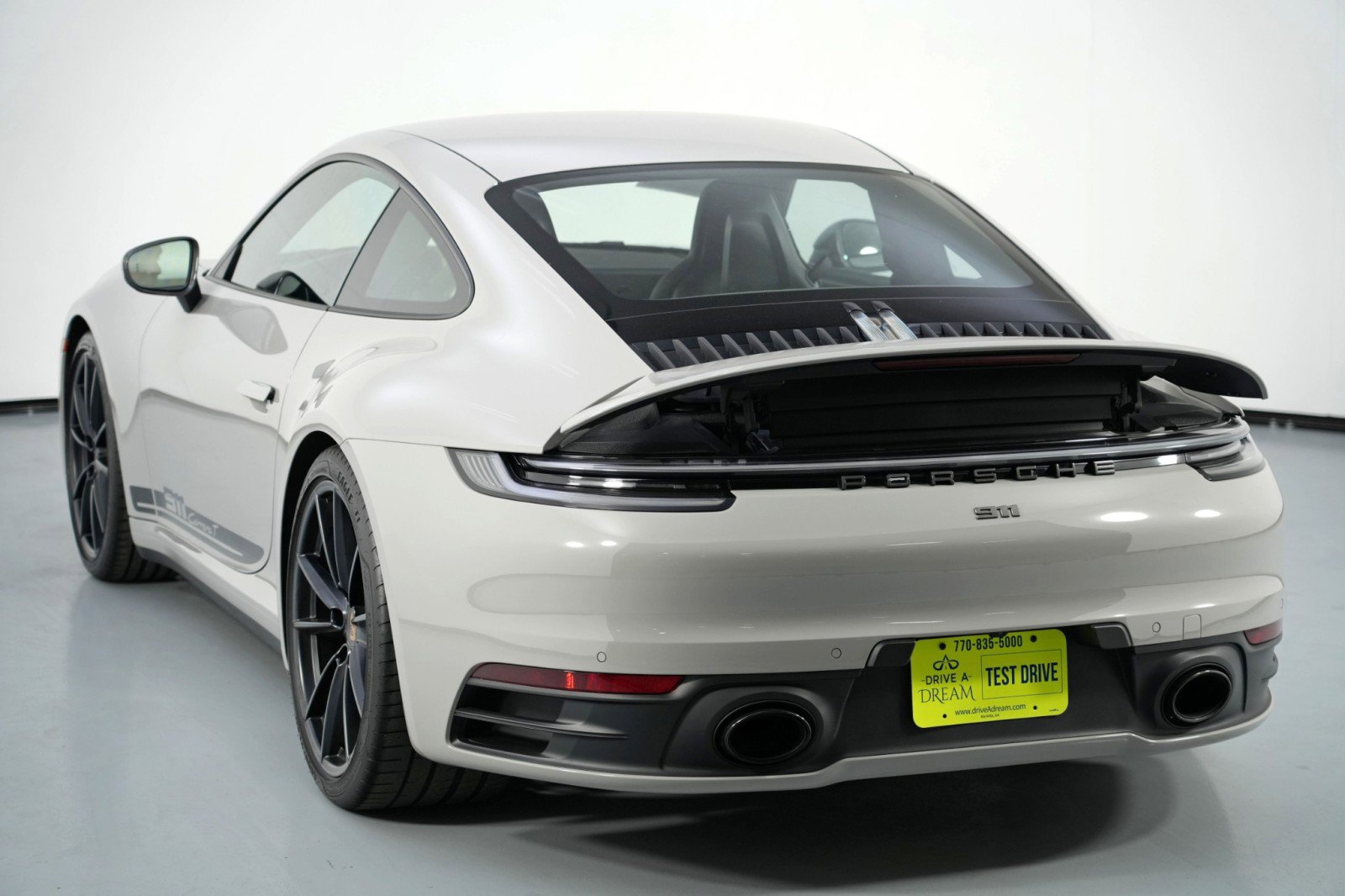 Used 2024 Porsche 911 Carrera T RWD image 45