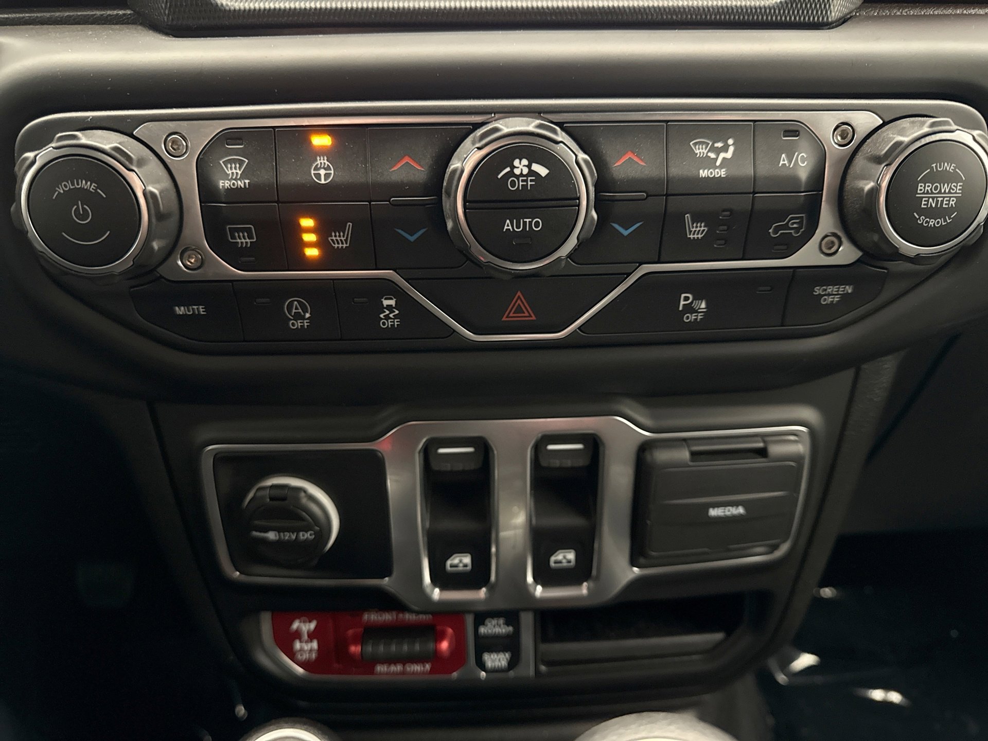 Used 2021 Jeep Wrangler Rubicon image 17