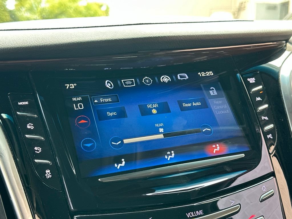 Used 2020 Cadillac Escalade Luxury AWD/4WD image 62