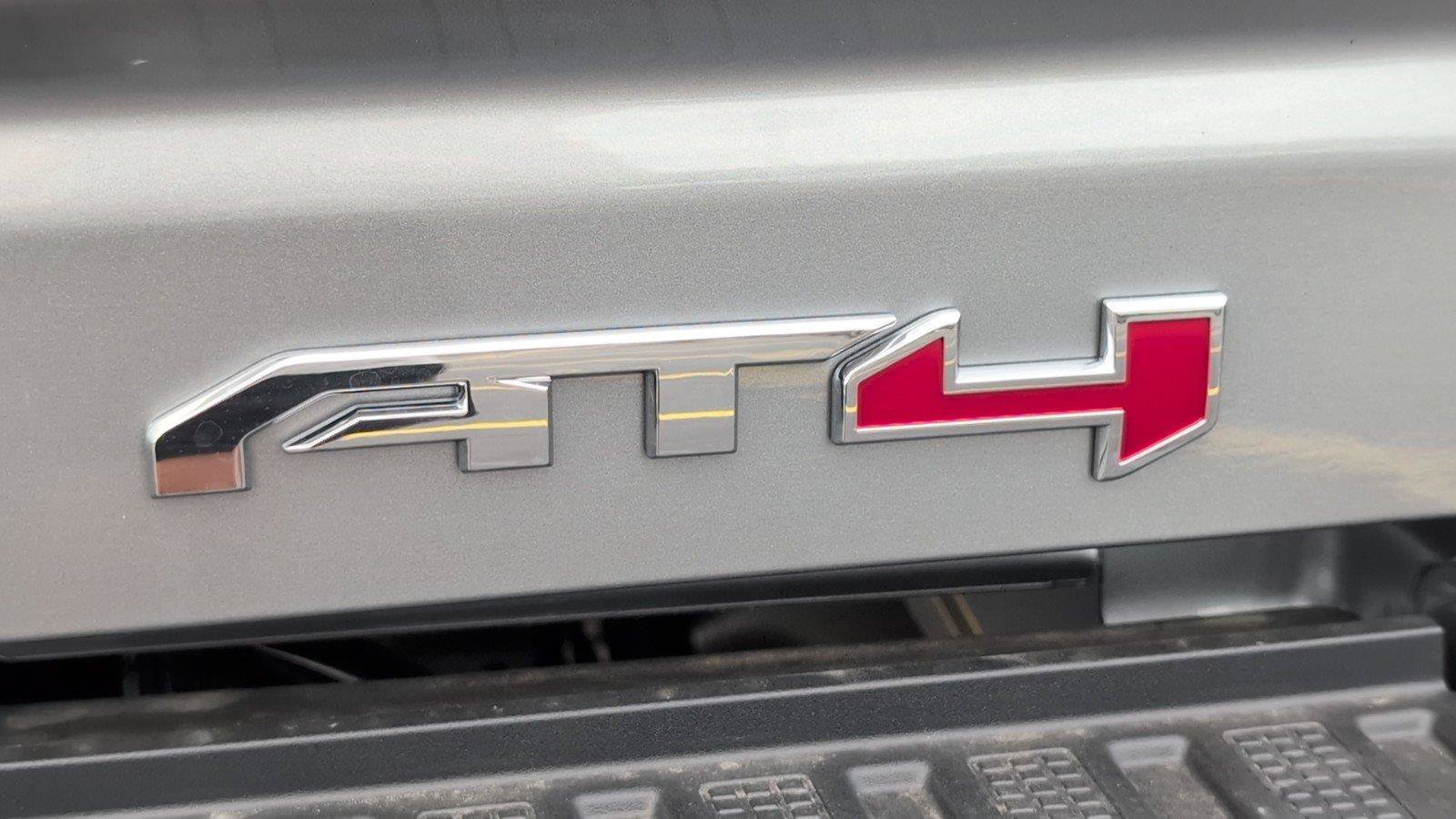 New 2026 GMC Sierra 2500 AT4 w/ AT4 Premium Plus Package AWD/4WD image 6