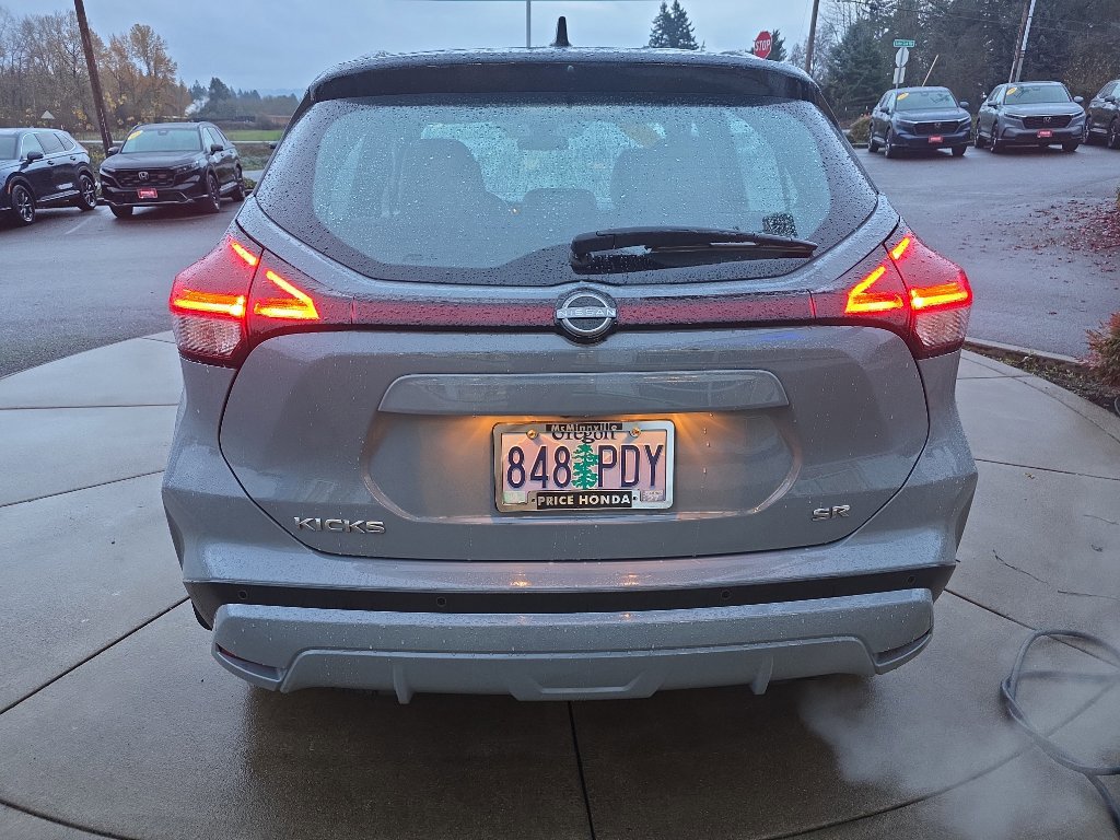 Used 2023 Nissan Kicks SR w/ SR Premium Package image 5