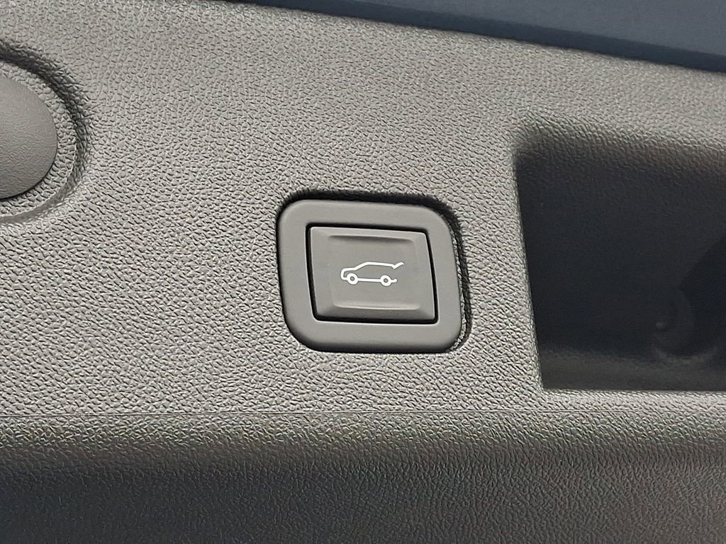 Used 2024 Chevrolet Equinox LT AWD/4WD image 30