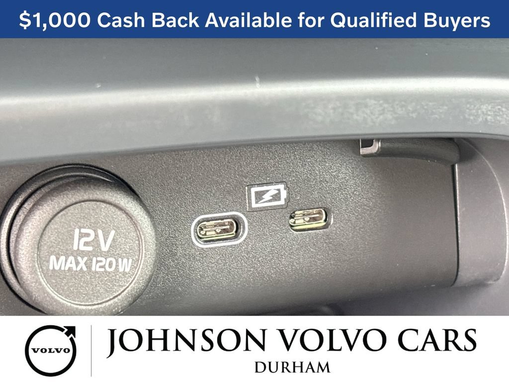 New 2026 Volvo XC40 B5 Core w/ Climate Package AWD/4WD image 20
