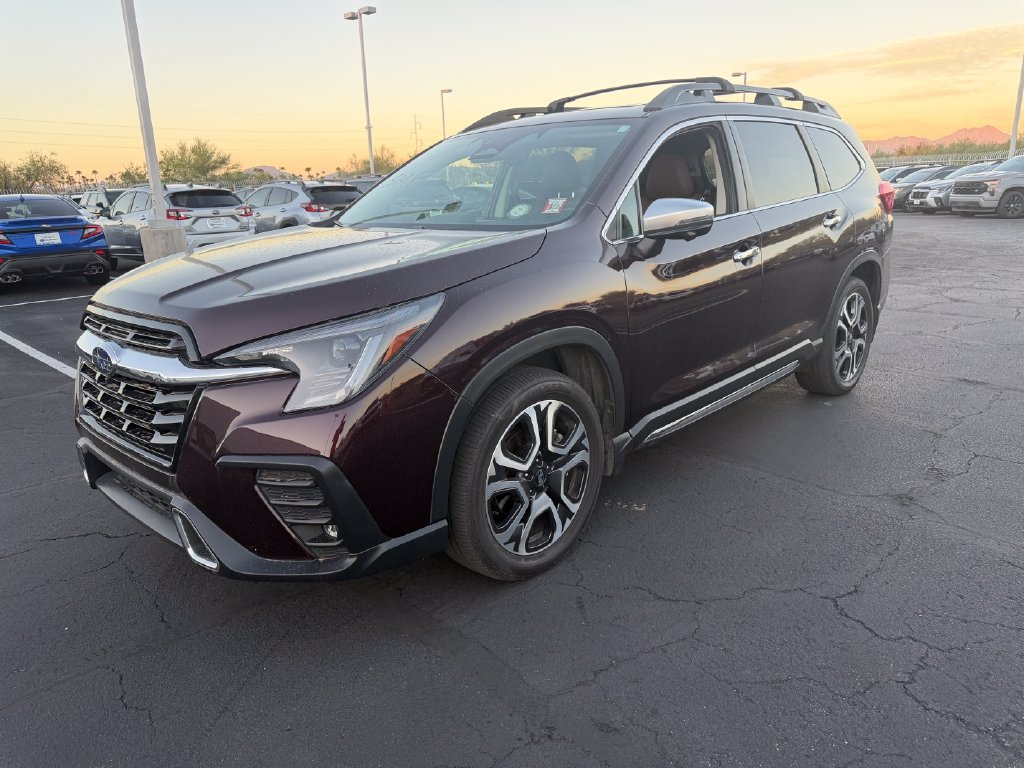 Used 2023 Subaru Ascent Touring AWD/4WD image 3