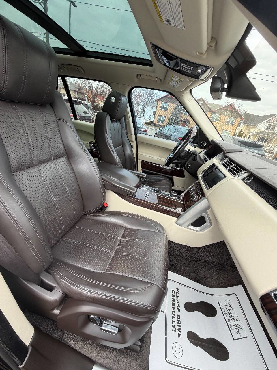 Used 2015 Land Rover Range Rover Supercharged image 34