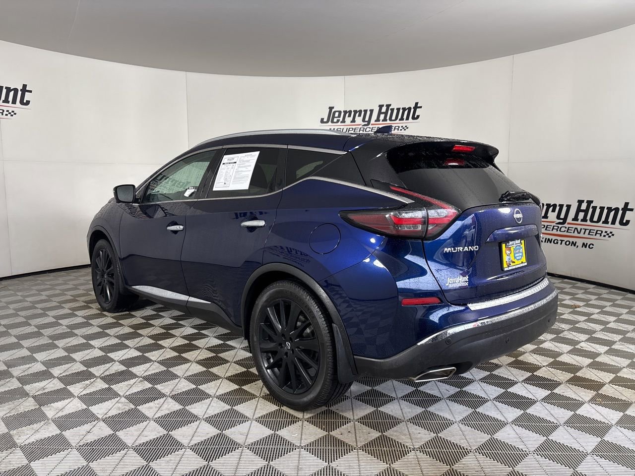 Used 2023 Nissan Murano Platinum w/ Cargo Package image 6