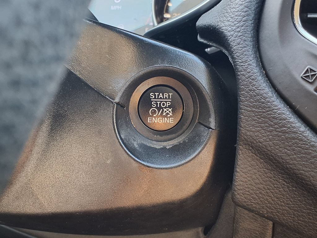 Used 2019 Jeep Compass Sport FWD image 35