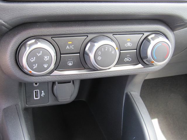 Used 2025 Nissan Versa S w/ S Plus Package image 22