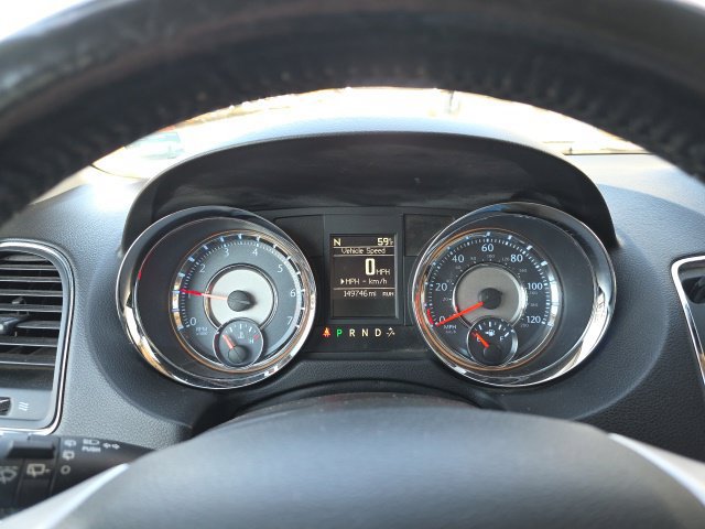 Used 2015 Chrysler Town & Country Touring-L w/ Driver Convenience Group FWD image 14