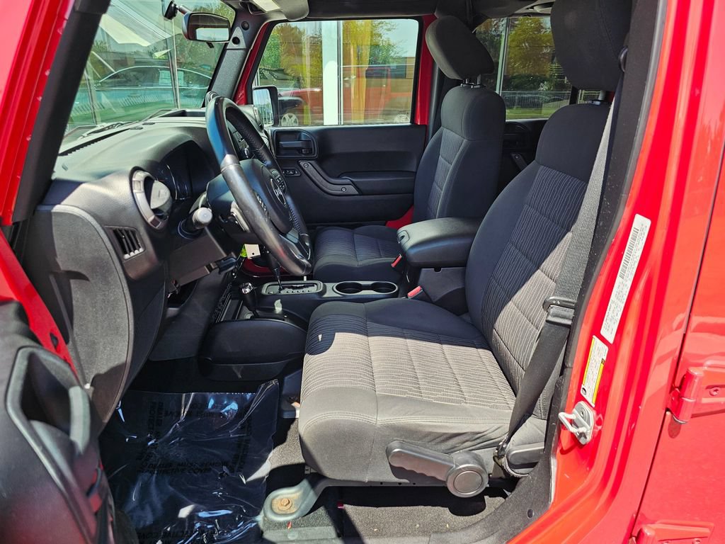 Used 2011 Jeep Wrangler Unlimited Sport AWD/4WD image 20