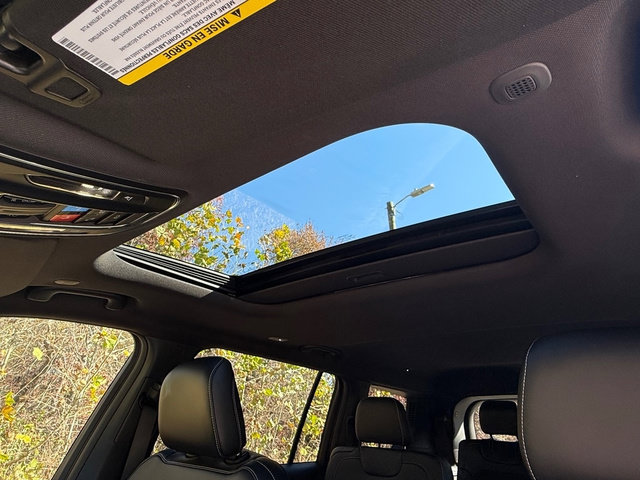 New 2025 Jeep Grand Cherokee L Altitude AWD/4WD image 33