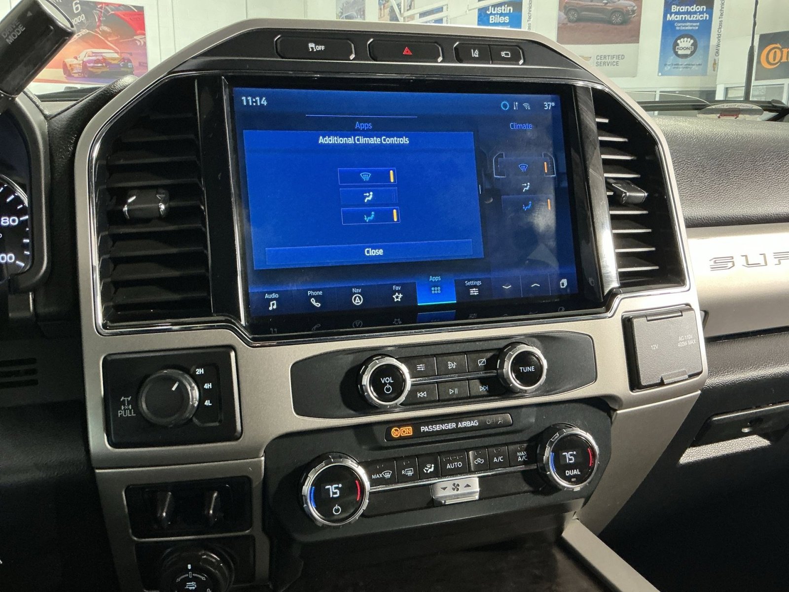 Used 2022 Ford F250 Lariat image 29