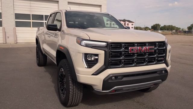 Used 2026 GMC Canyon AT4 AWD/4WD image 4