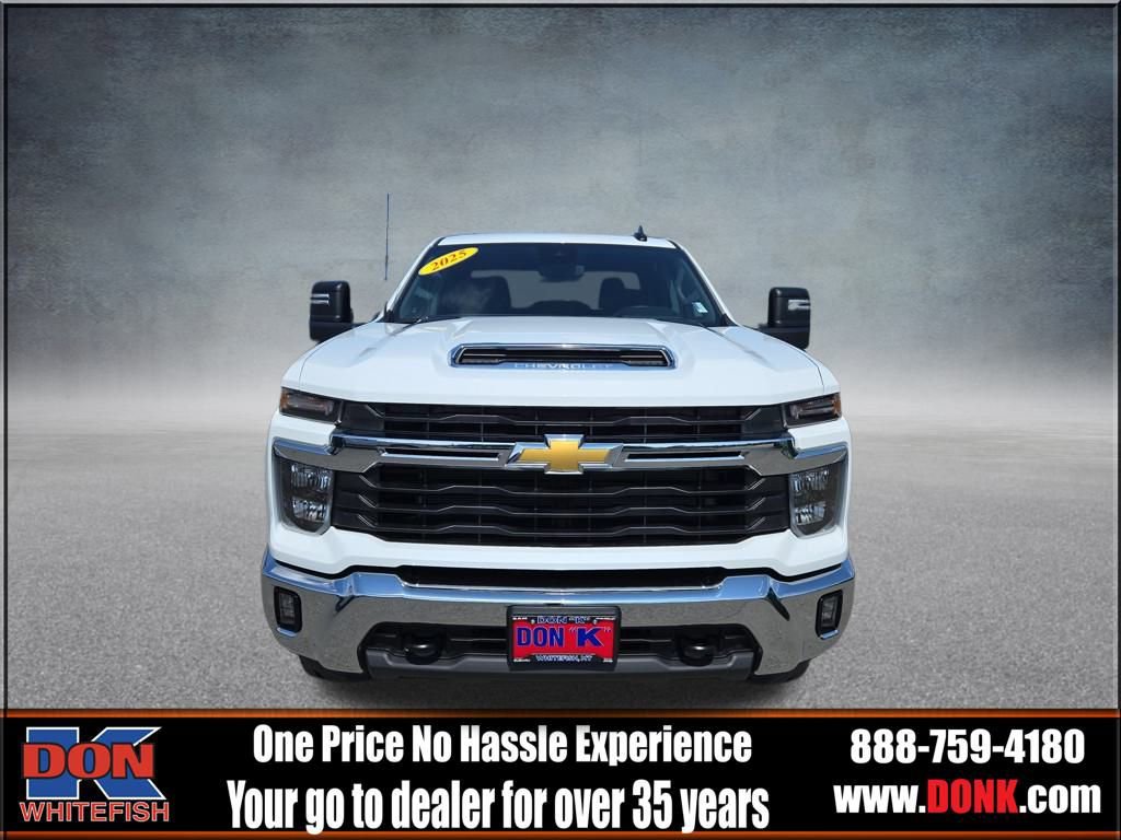 Used 2025 Chevrolet Silverado 2500 LT w/ Convenience Package image 3