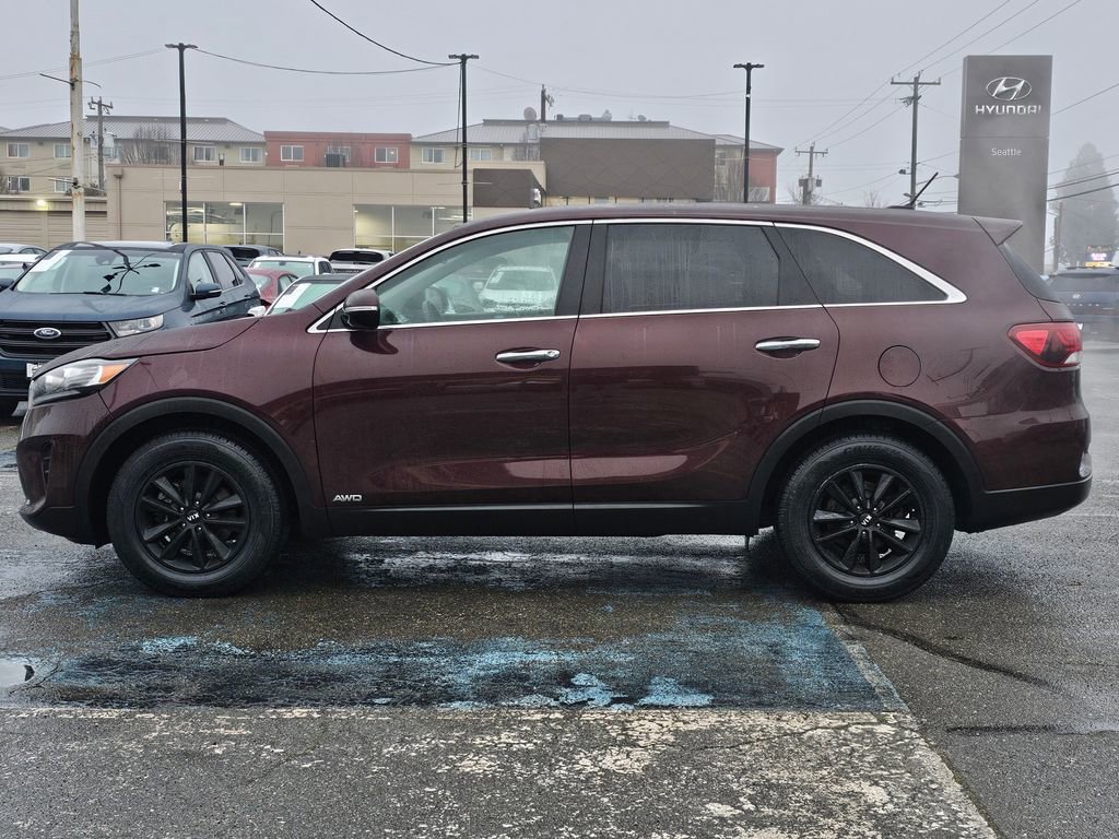 Used 2019 Kia Sorento AWD V6 image 4