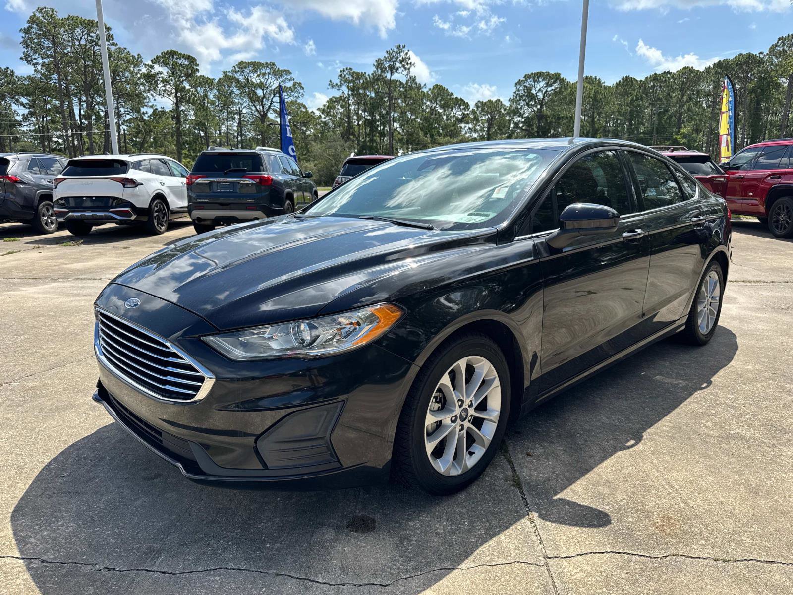 Used 2020 Ford Fusion SE image 7