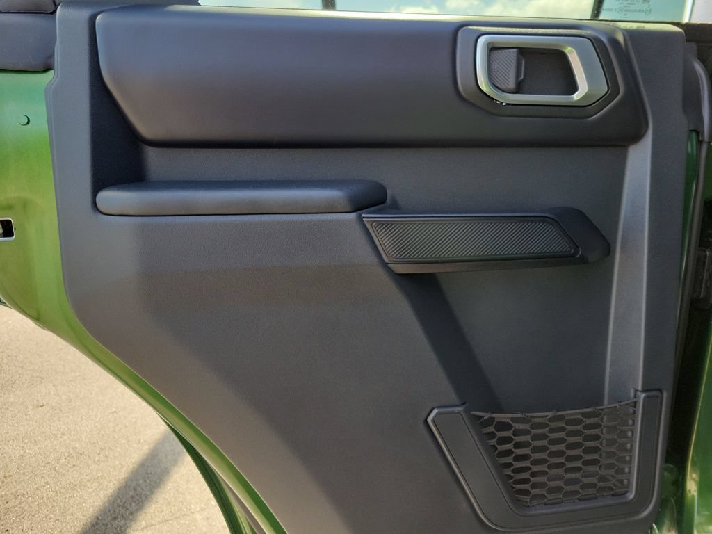 Used 2025 Ford Bronco Outer Banks AWD/4WD image 9