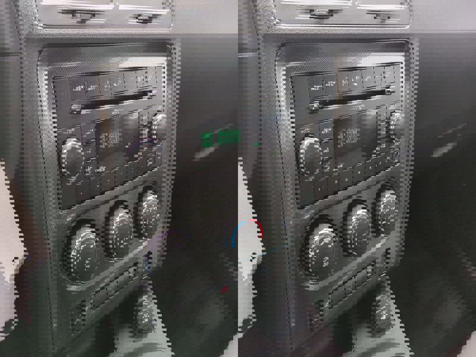 Used 2009 Dodge Challenger R/T image 26