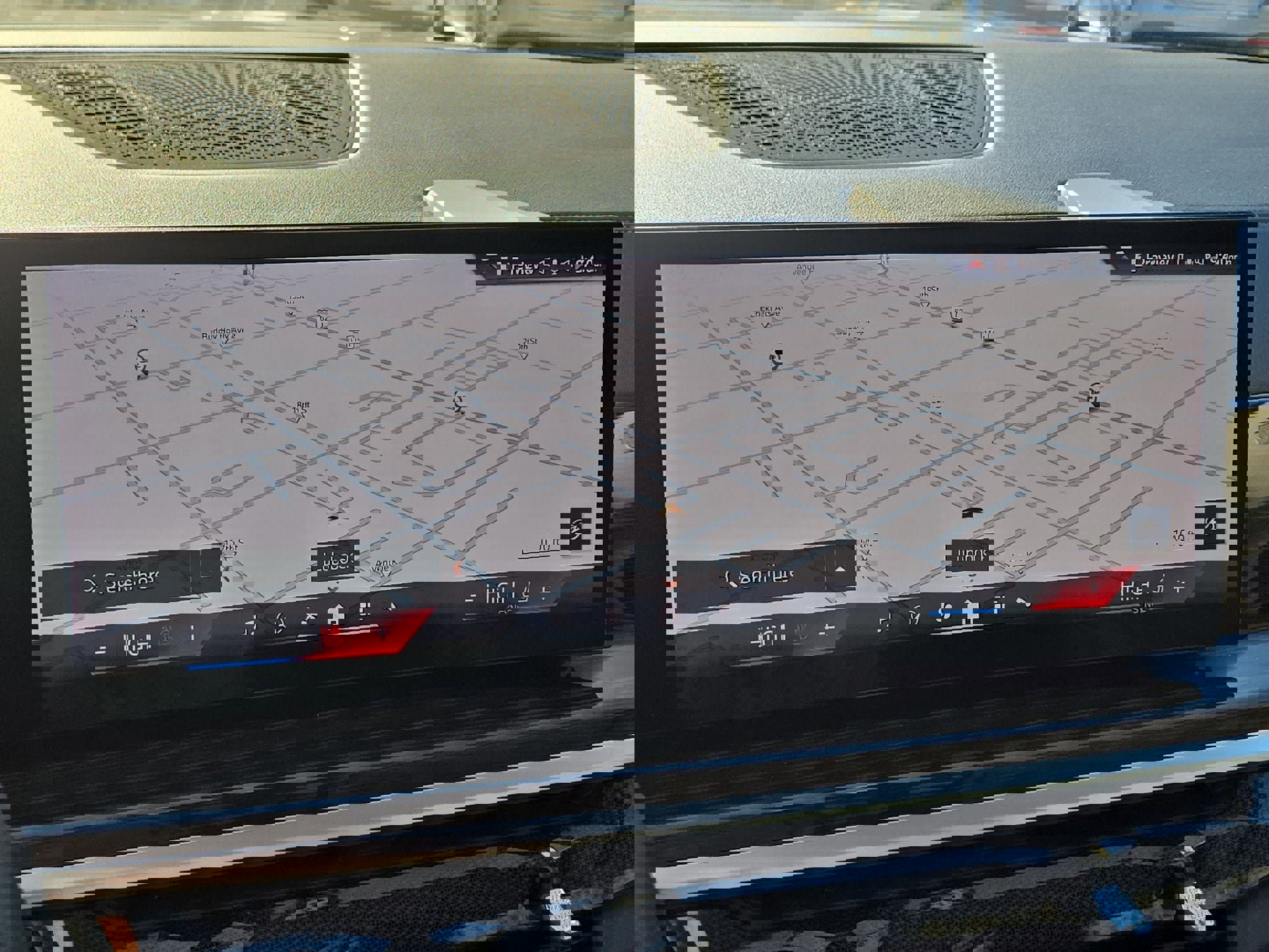 Certified 2024 BMW X7 xDrive40i image 19