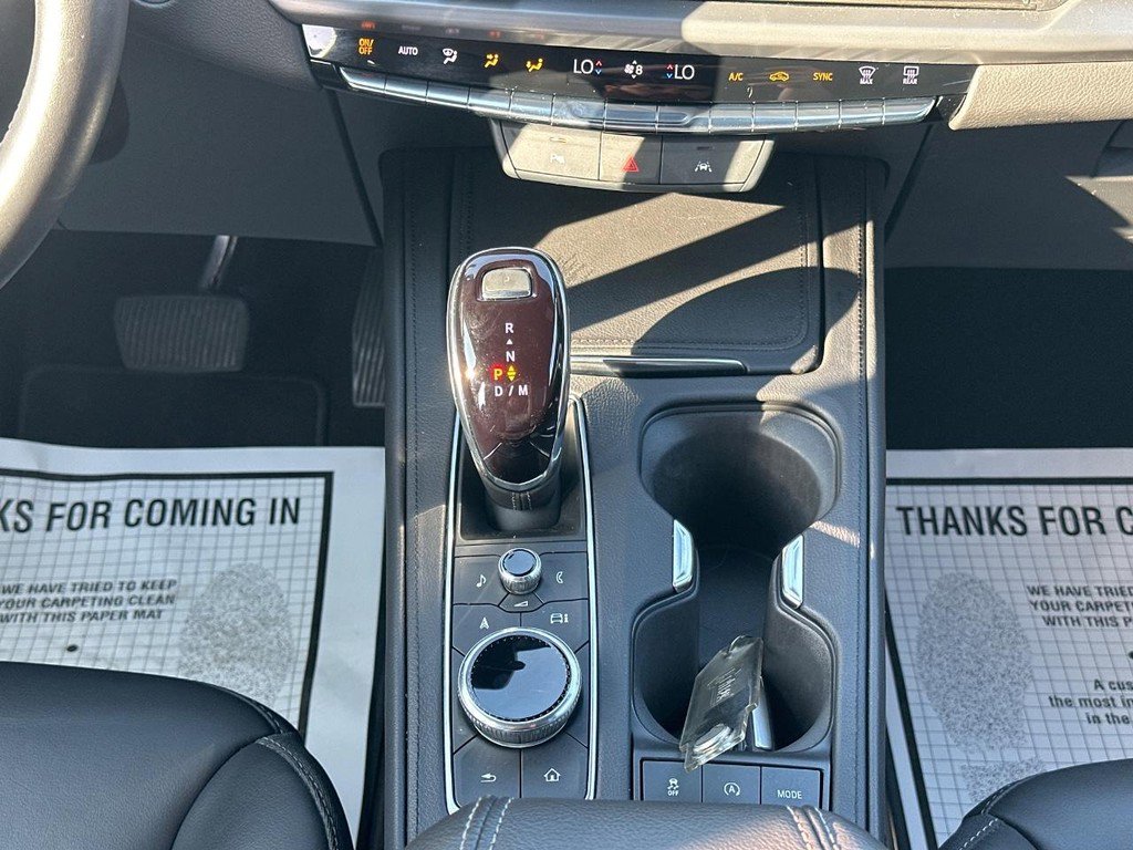 Certified 2025 Cadillac XT4 Premium Luxury image 15