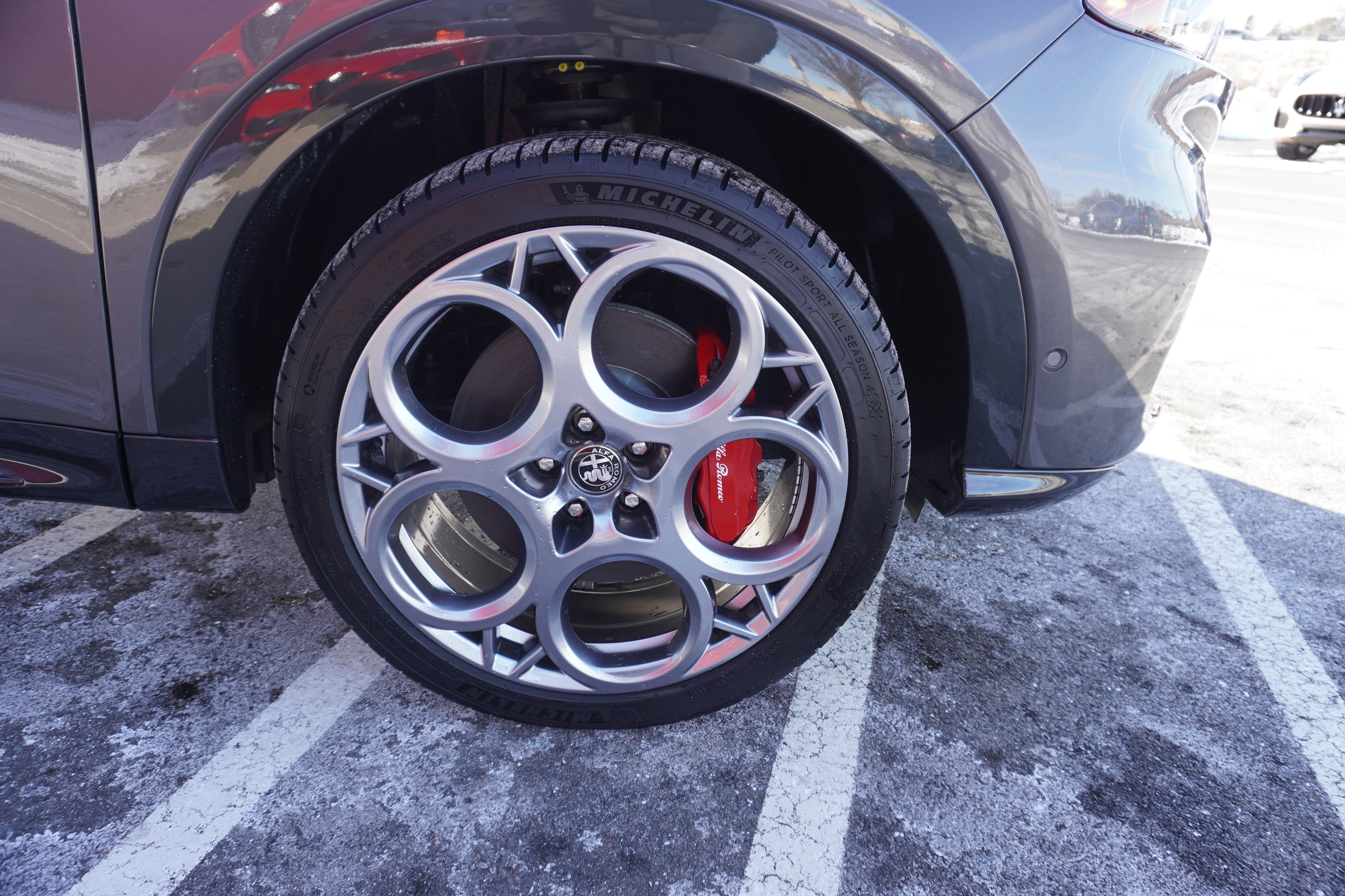 New 2024 Alfa Romeo Tonale Veloce image 15