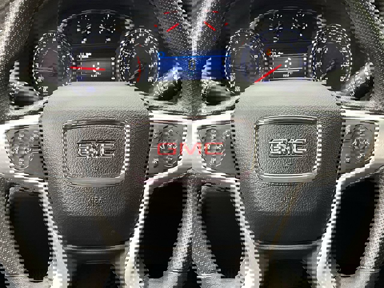 Certified 2023 GMC Acadia SLE w/ Driver Convenience Package image 15