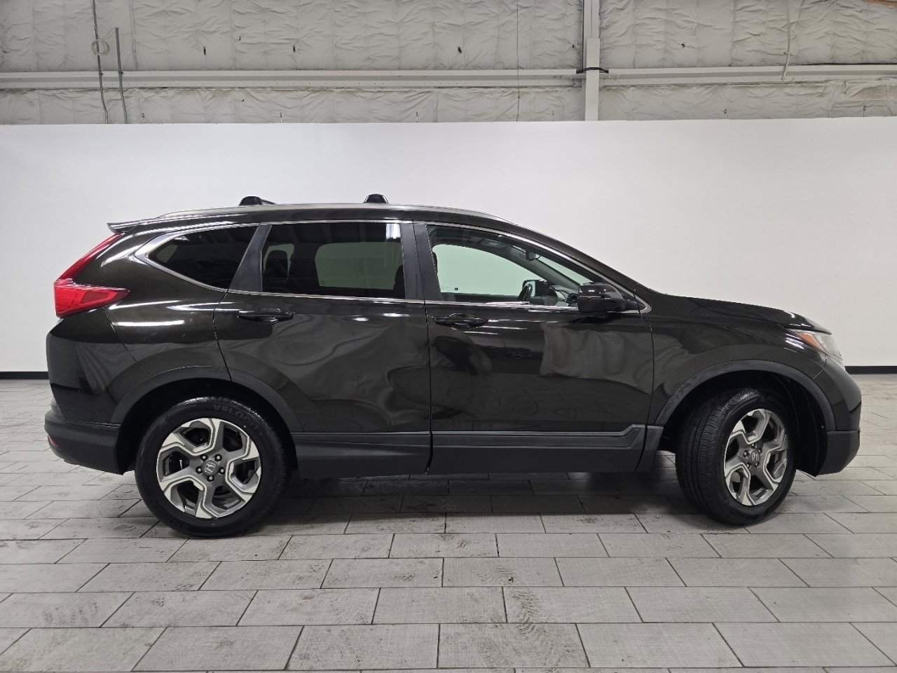 Used 2017 Honda CR-V EX-L image 18