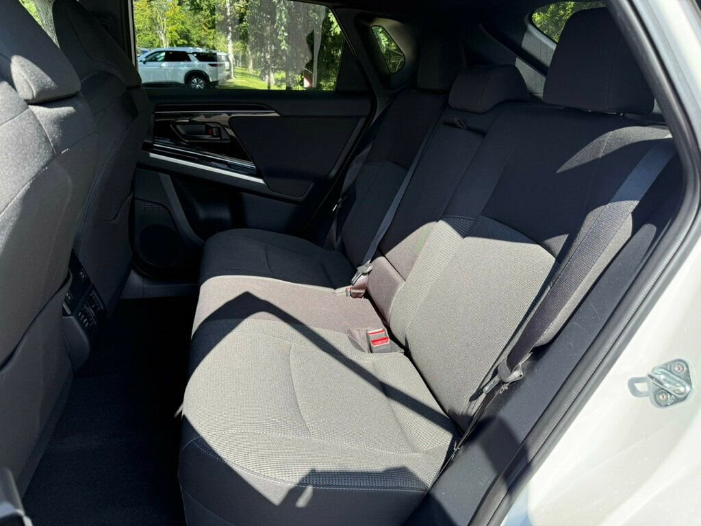 Used 2024 Subaru Solterra image 7