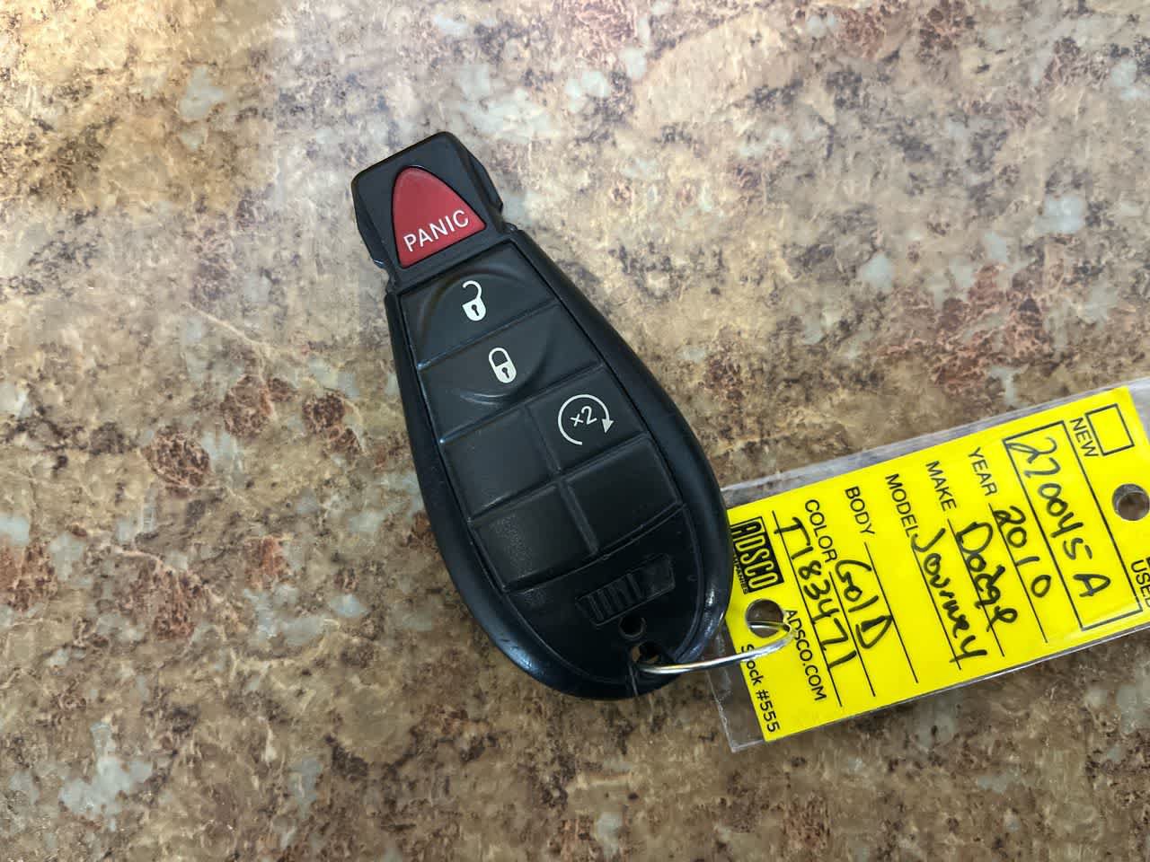 Used 2010 Dodge Journey R/T w/ Flexible Seating Group FWD image 23